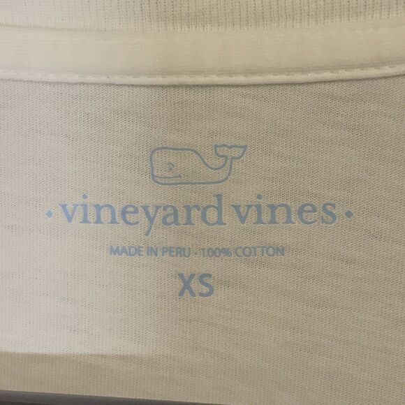 Vineyard Vines White Top Womens XS Rainbow Whale Logo Long Sleeve Scoop Neck Tee - Picture 8 of 8